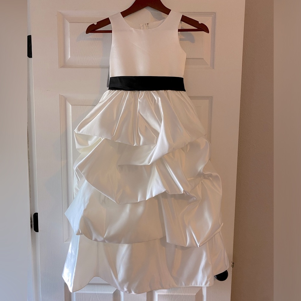 Alfred Angelo flower girl dress